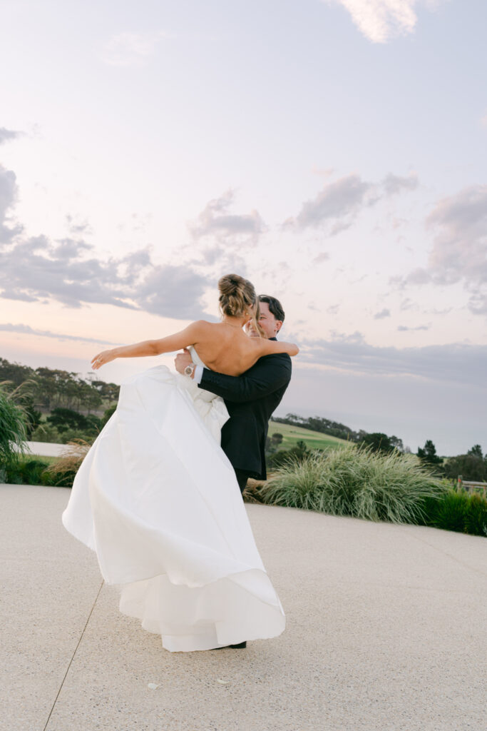 Emma Hawkins Sunnyside Estate wedding