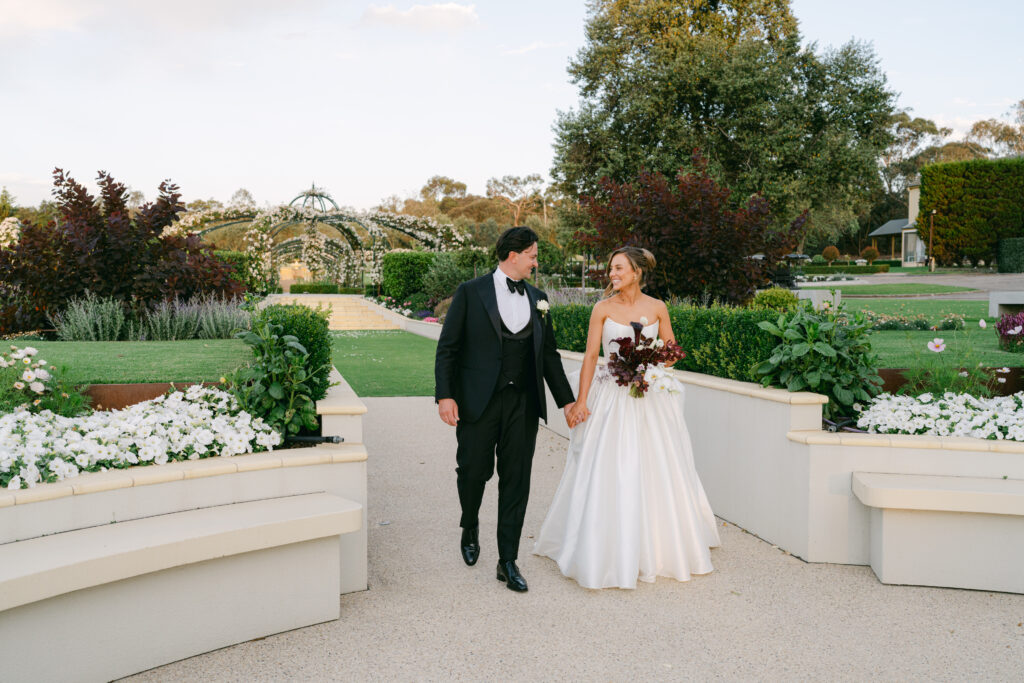 Emma Hawkins Sunnyside Estate wedding