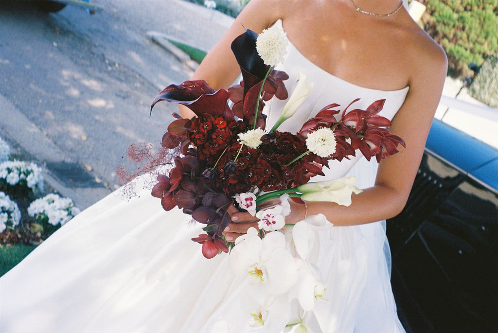 Emma Hawkins Sunnyside Estate 35mm Film Wedding Photography