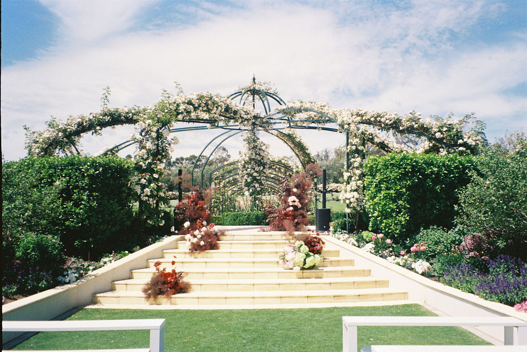 Emma Hawkins Sunnyside Estate 35mm Film Wedding Photography