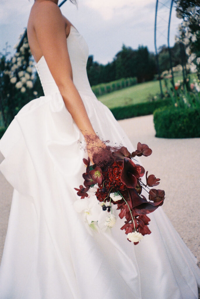 Emma Hawkins Sunnyside Estate 35mm Film Wedding Photography