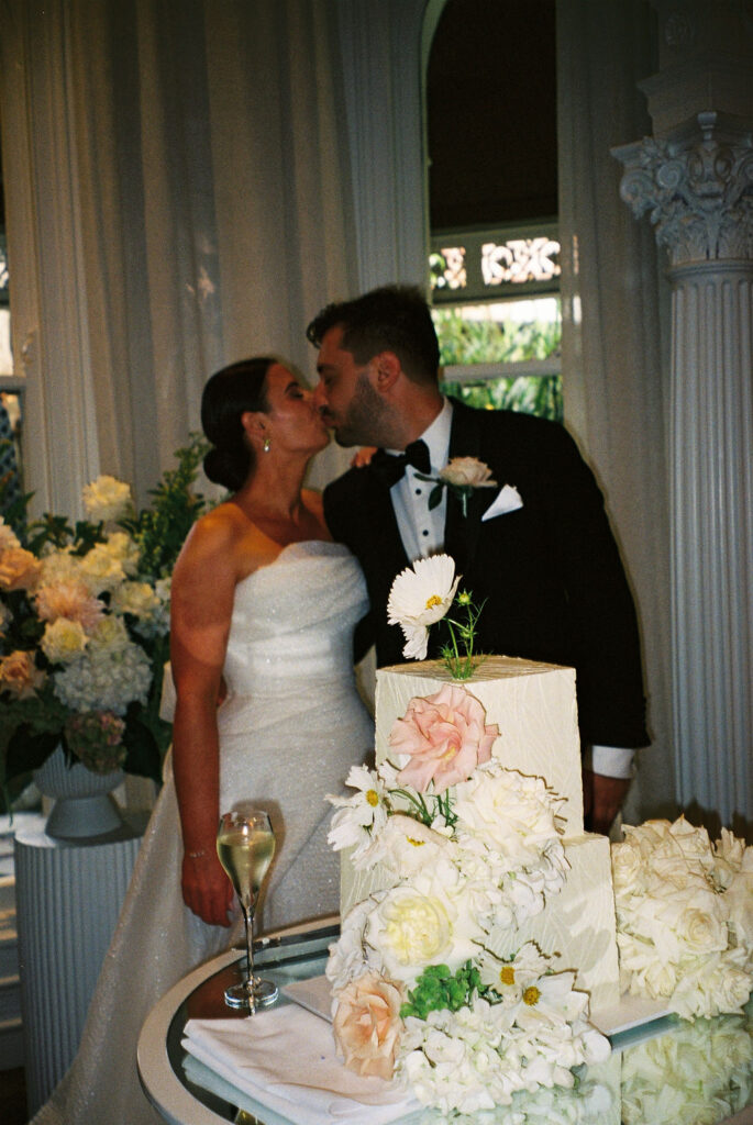 Emma Hawkins Quat Quatta 35mm Film Wedding Photography