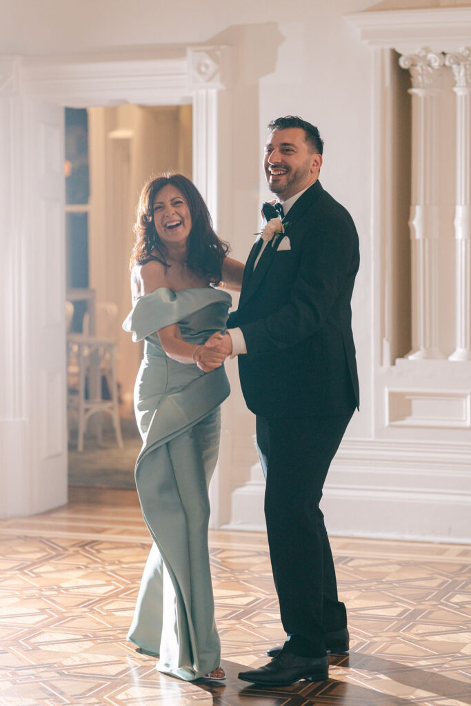 Emma Hawkins Quat Quatta Wedding Photographer