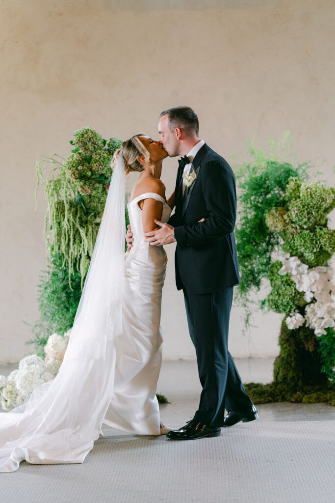 Emma Hawkins Stones of the Yarra Valley Wedding Photographer