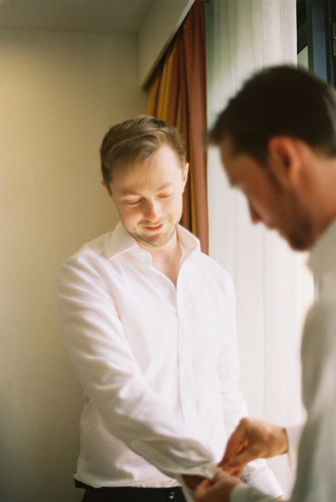 Emma Hawkins Pietro Gallus Estate 35mm film Wedding Photographer