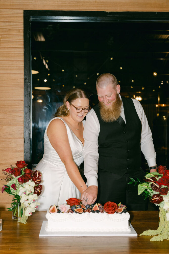 Emma Hawkins Inglewood Estate Wedding Photographer 