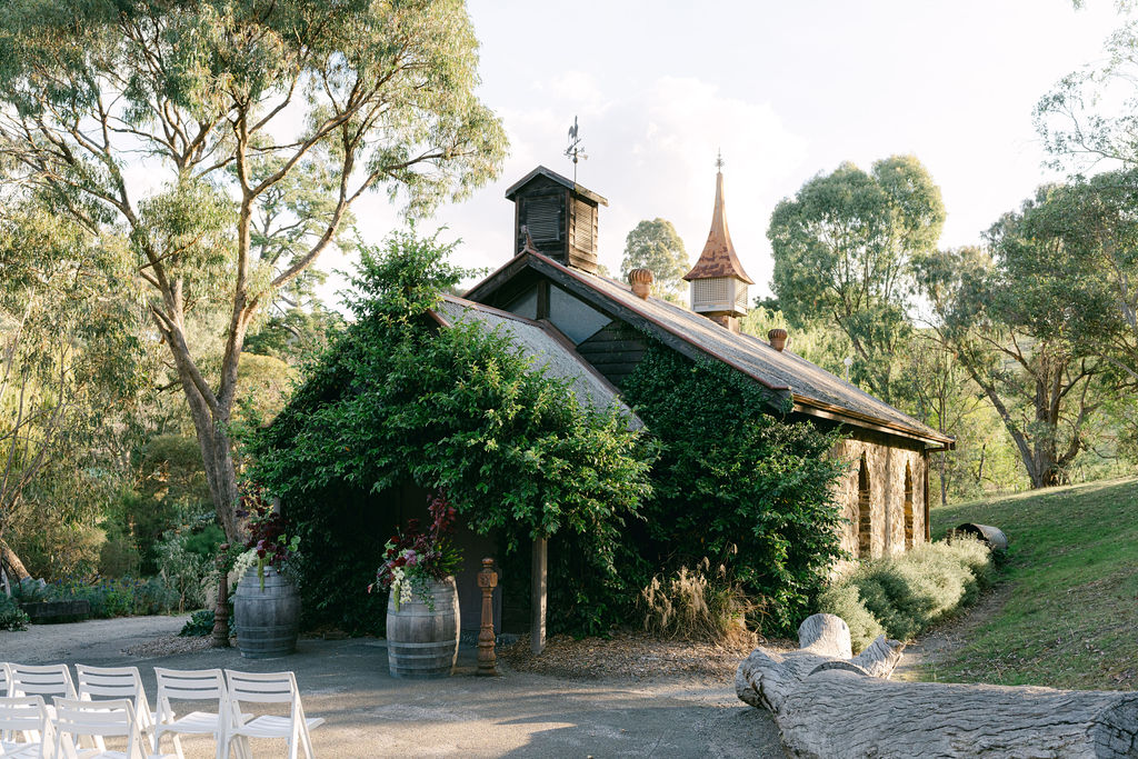 Emma Hawkins Inglewood Estate Wedding Photographer 