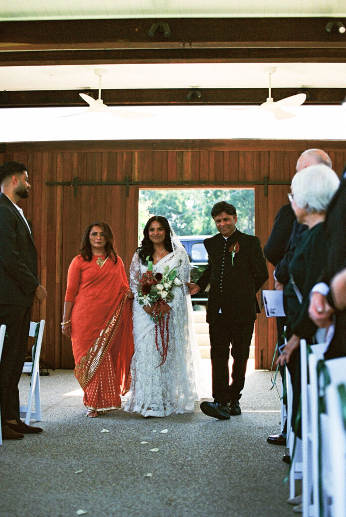 Emma Hawkins Boat O’Craigo Yarra Valley Wedding Photographer